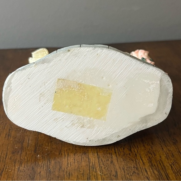 Vintage wedding cake topper. Romantic Wedding Couple Figurine - Picture 6 of 8